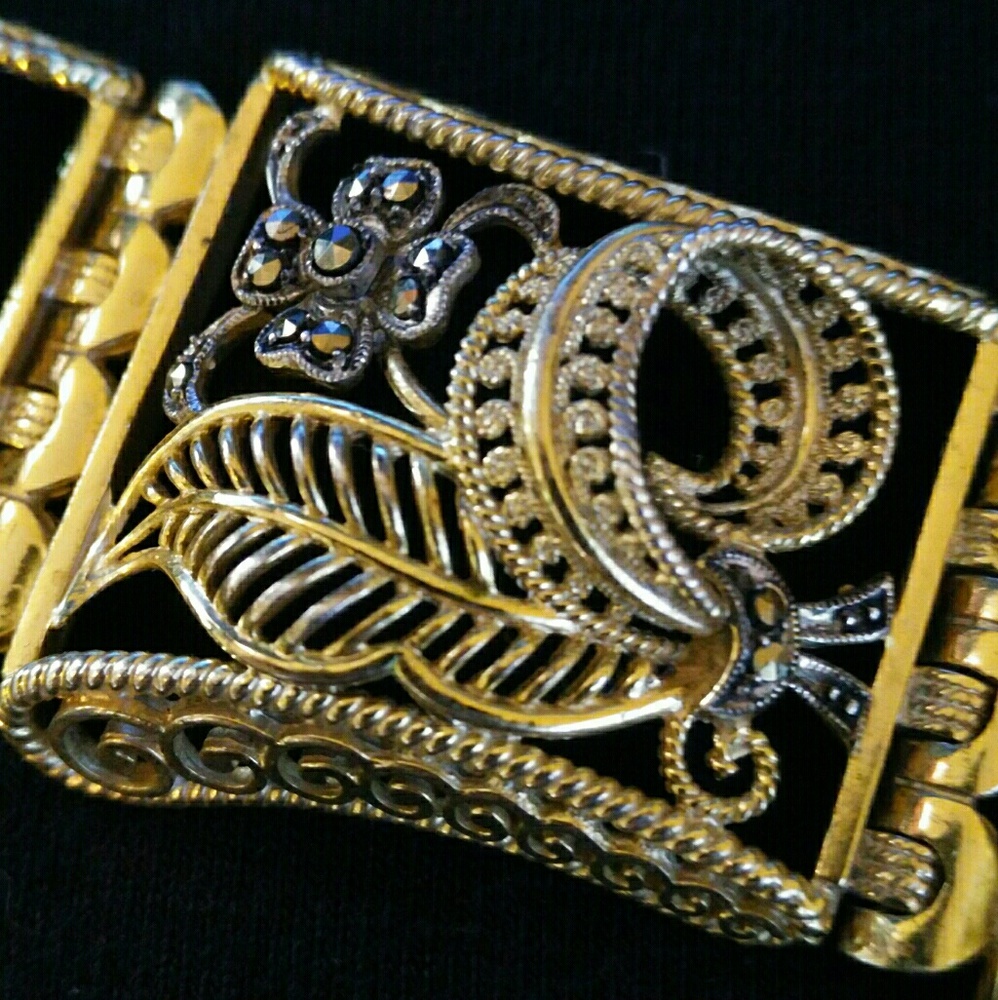 SOLD..GorgeouVictorian 800 silver, ornate bracelet